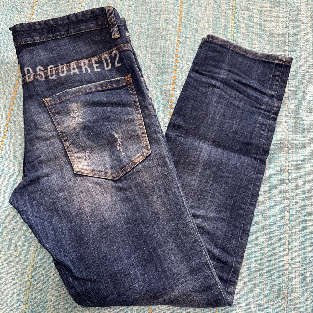 DSQUARED2 Blue Slim Jeans with Distressed Finish .. new without tags